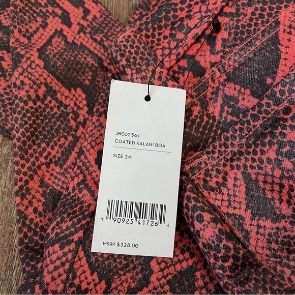 NWT J Brand Selena Mid-Rise Snakeskin-Print Crop Bootcut Jeans Size 26 - Picture 8 of 10